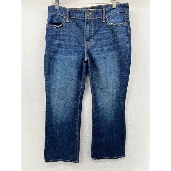 Levi's 515 Jeans Women’s Sz 14 Boot Cut Mid Rise Med Wash Distressed Flap Pocket - Picture 1 of 8